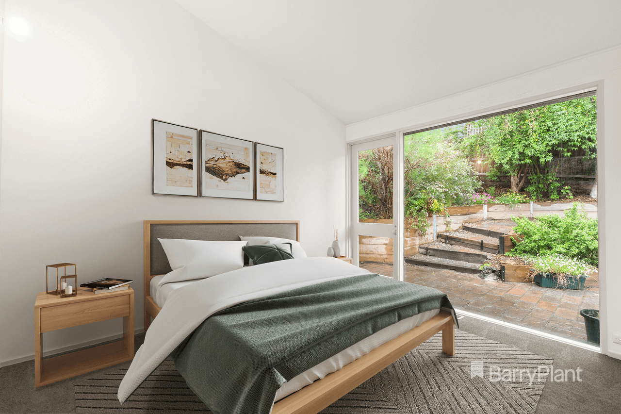 37 Haleys Gully Road, Hurstbridge, VIC 3099