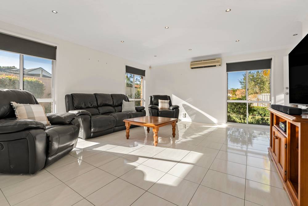 7 Bowmore Court, MERRIMAC, QLD 4226