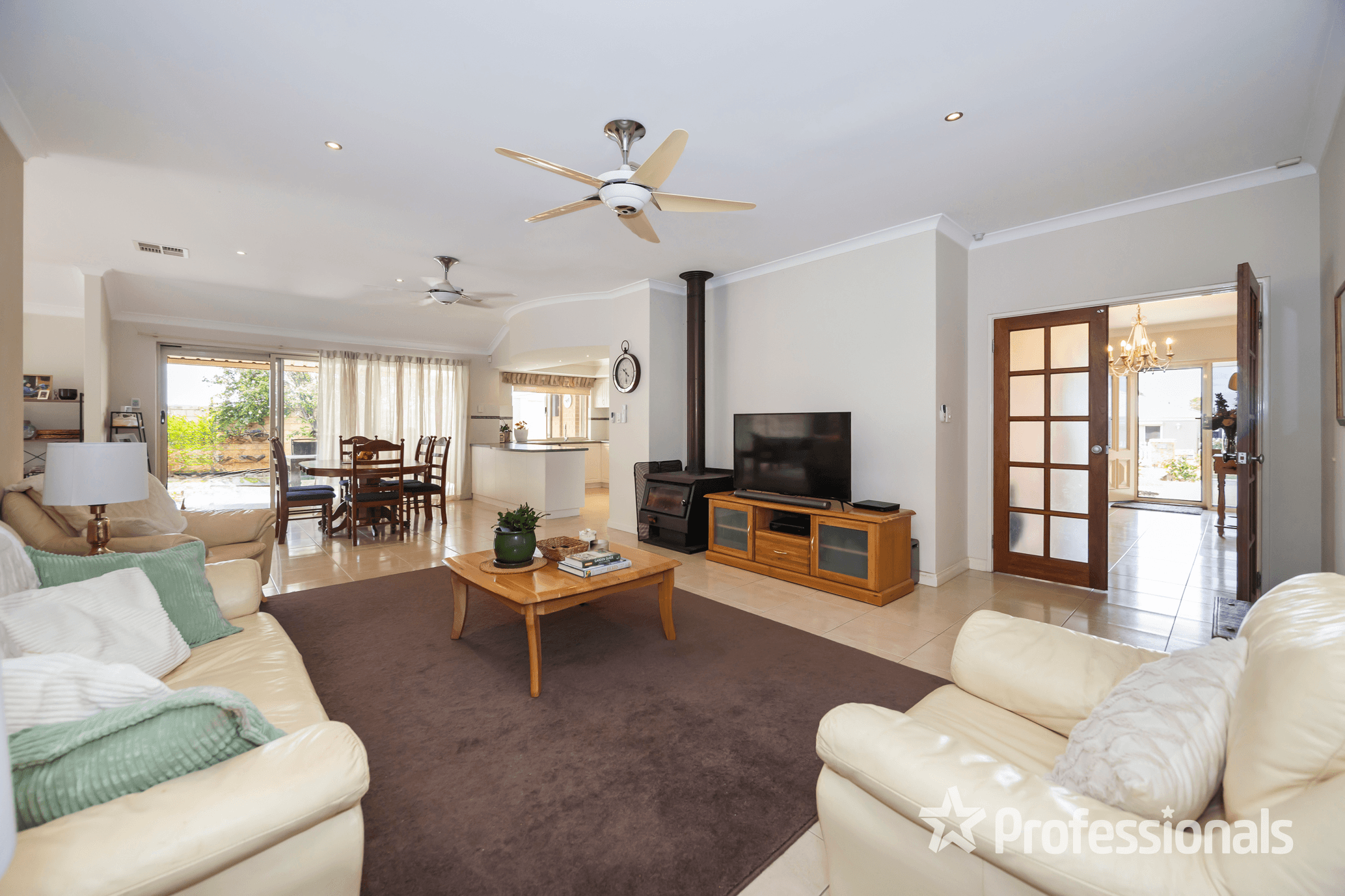 34 Oakhill Heights, ELLENBROOK, WA 6069