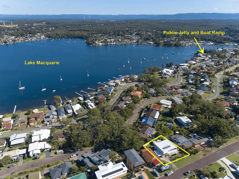 60 Sunlight Parade, FISHING POINT, NSW 2283