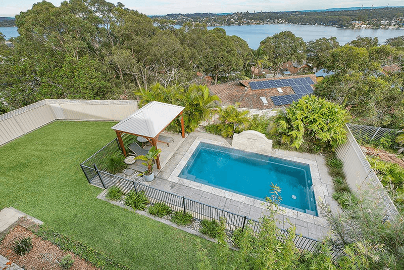 60 Sunlight Parade, FISHING POINT, NSW 2283