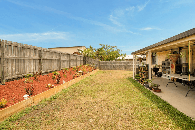 5 Lilian Avenue, EIMEO, QLD 4740