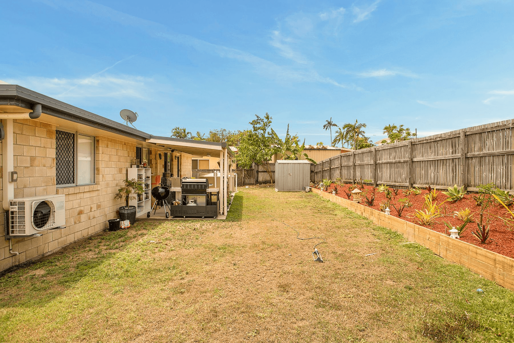 5 Lilian Avenue, EIMEO, QLD 4740