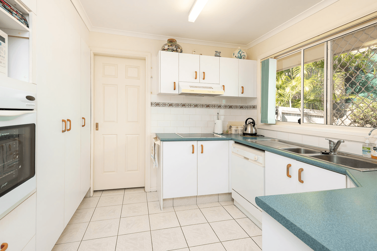 12/414 Pine Ridge Road, COOMBABAH, QLD 4216