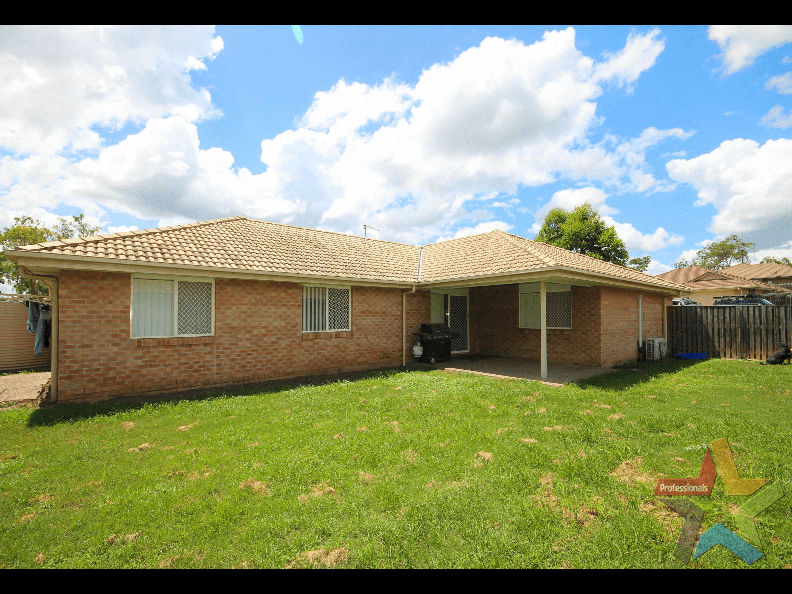 30 Parkwood Street, FERNVALE, QLD 4306