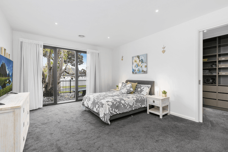 10 Fairmont Road, Newtown, VIC 3220