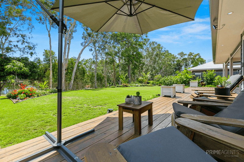 17 Sirenia Drive, Burrum Heads, QLD 4659