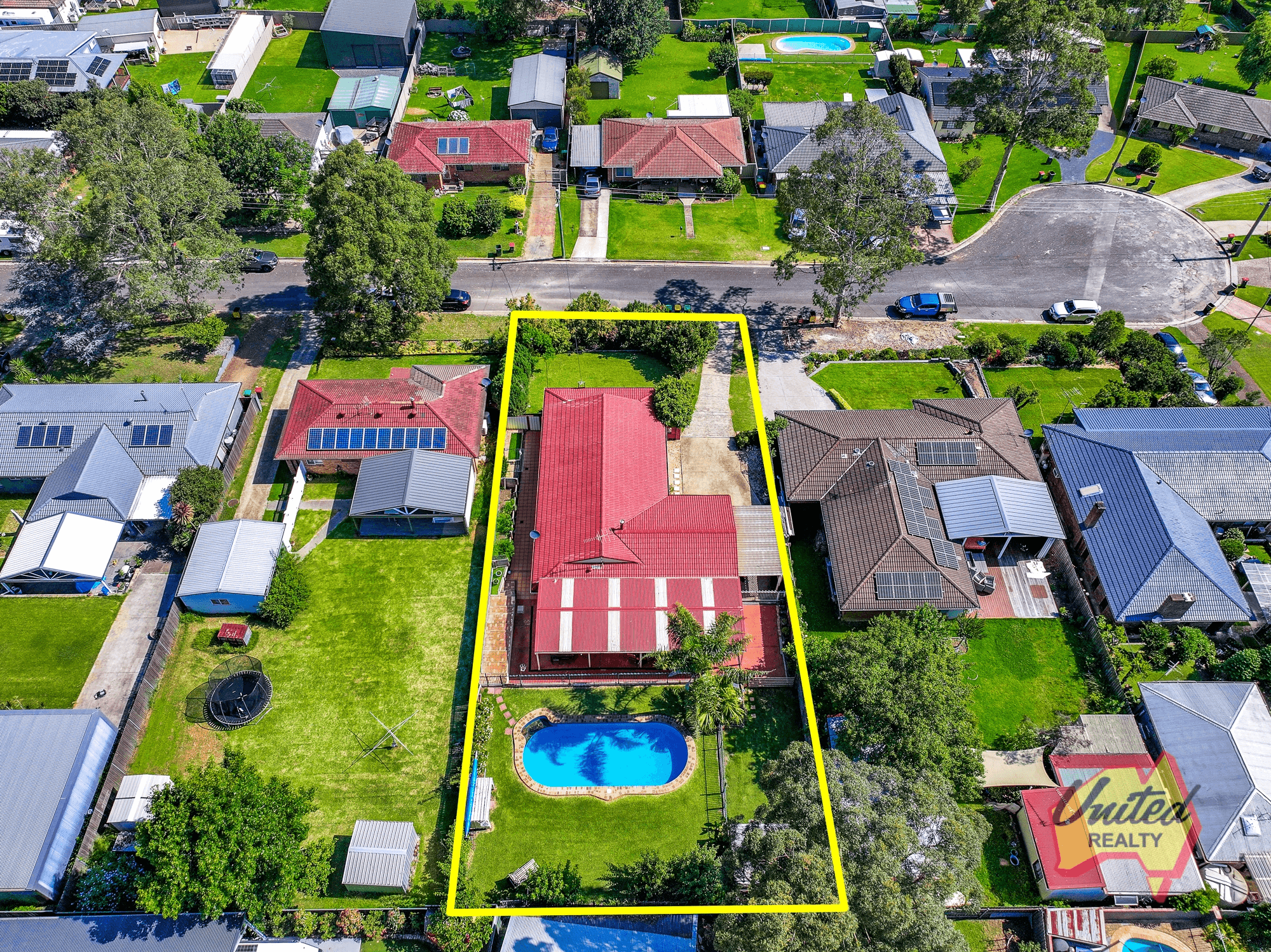 11 Cedar Place, The Oaks, NSW 2570