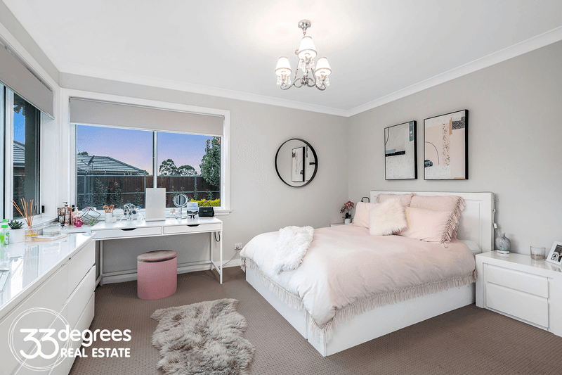 8 Strathmore Avenue, PITT TOWN, NSW 2756