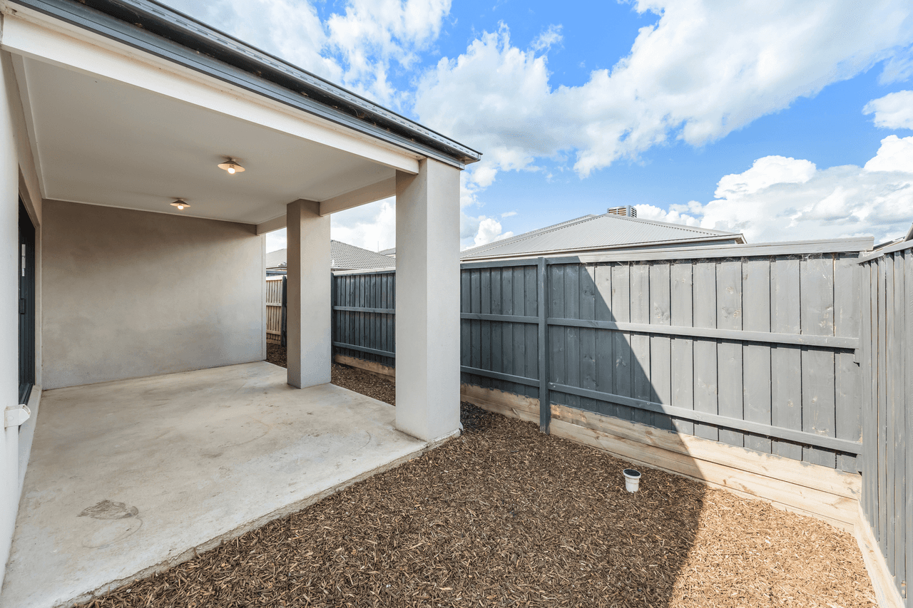 54 Ramornie Loop, WOLLERT, VIC 3750