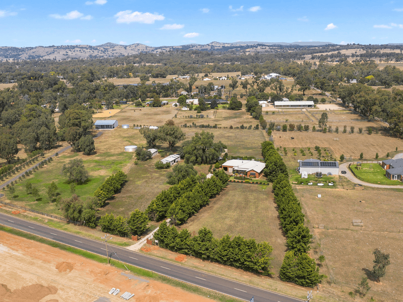 57 BANK STREET, AVENEL, VIC 3664