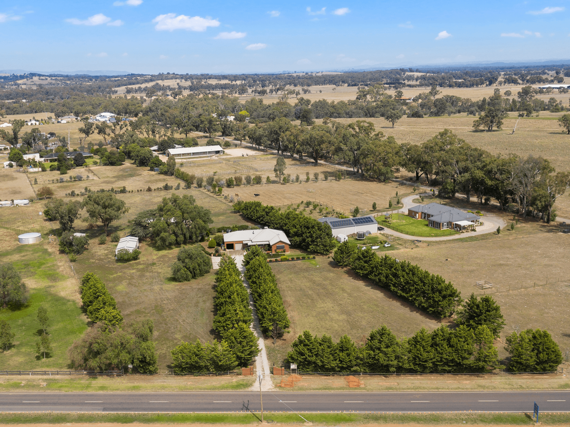 57 BANK STREET, AVENEL, VIC 3664