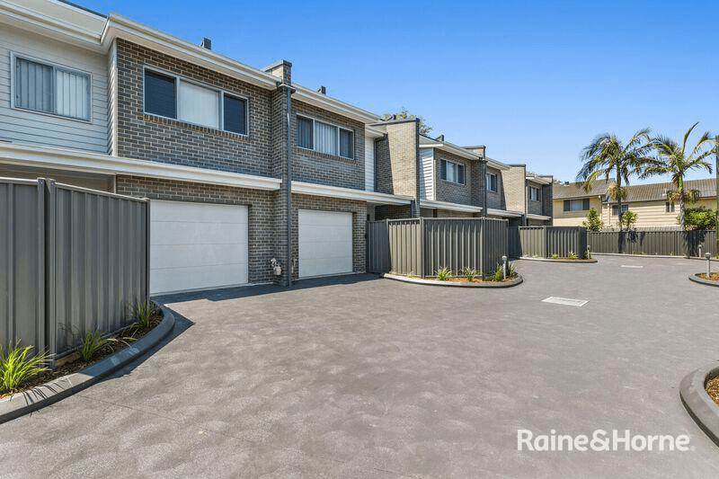 2/19-21 Donnison Street West, WEST GOSFORD, NSW 2250