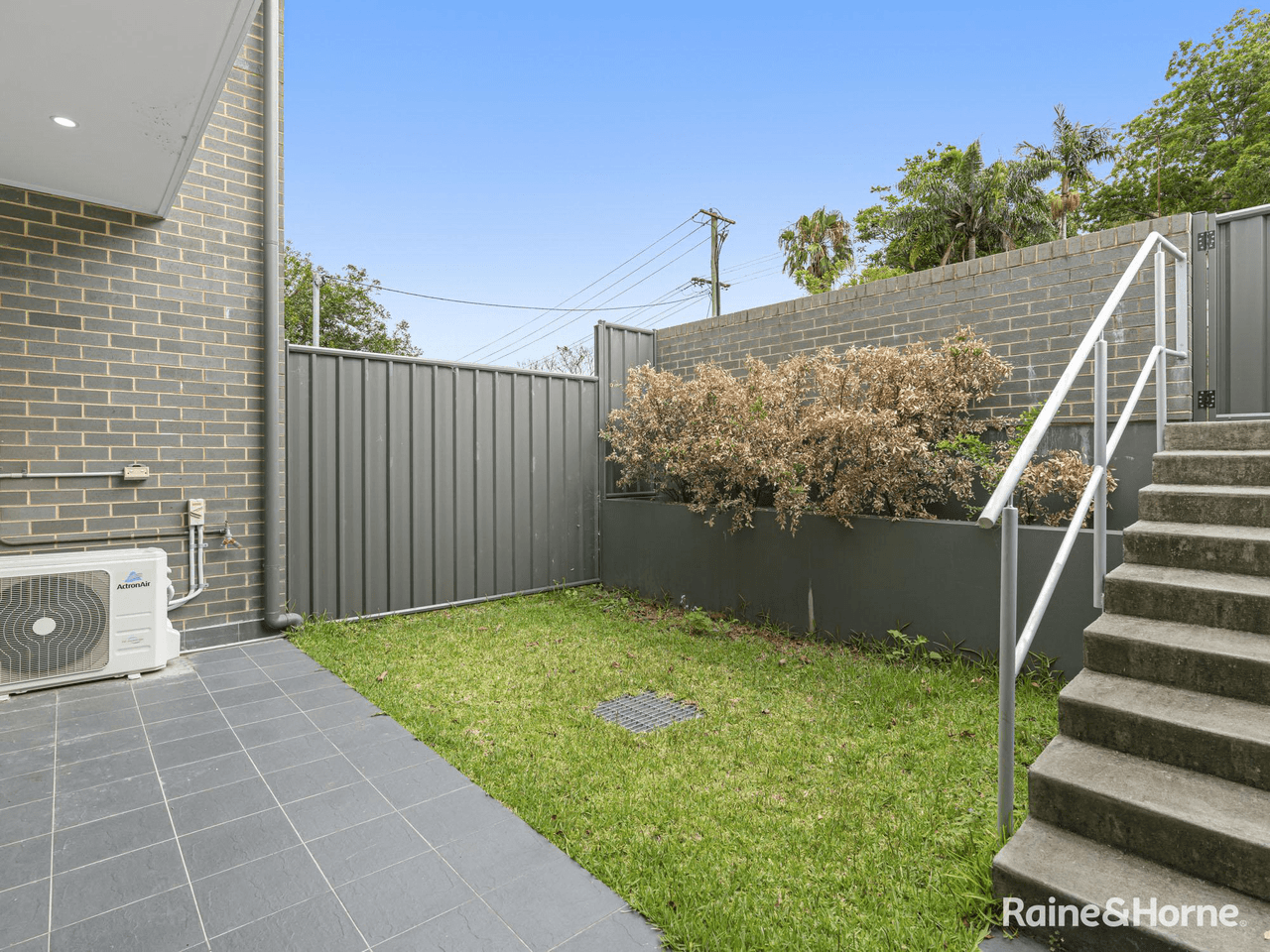 2/19-21 Donnison Street West, WEST GOSFORD, NSW 2250