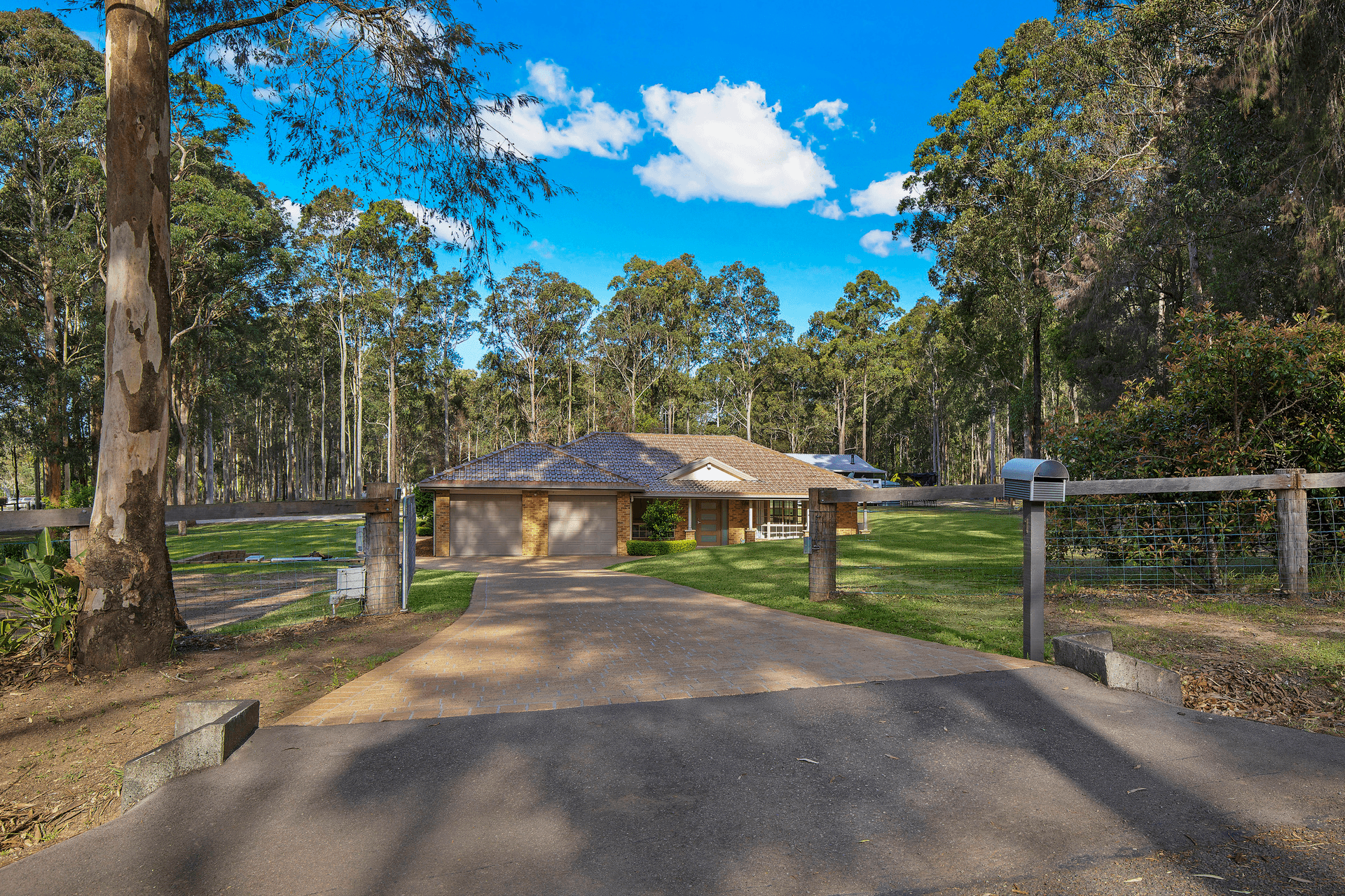 1 Pedeman Place, Jilliby, NSW 2259