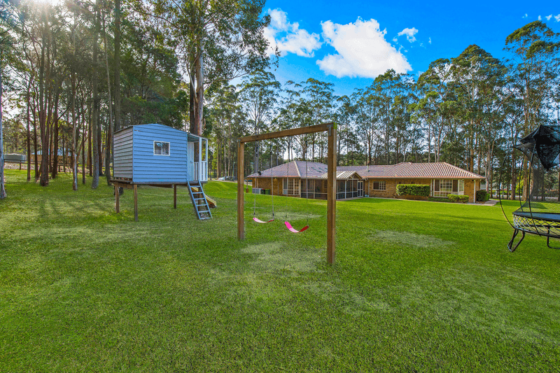 1 Pedeman Place, Jilliby, NSW 2259