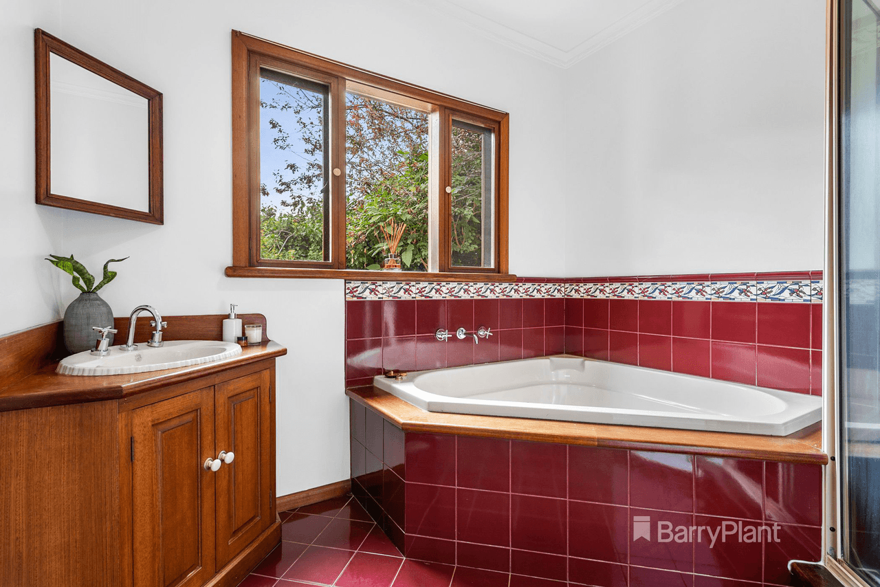 16 Moomba Street, MORNINGTON, VIC 3931