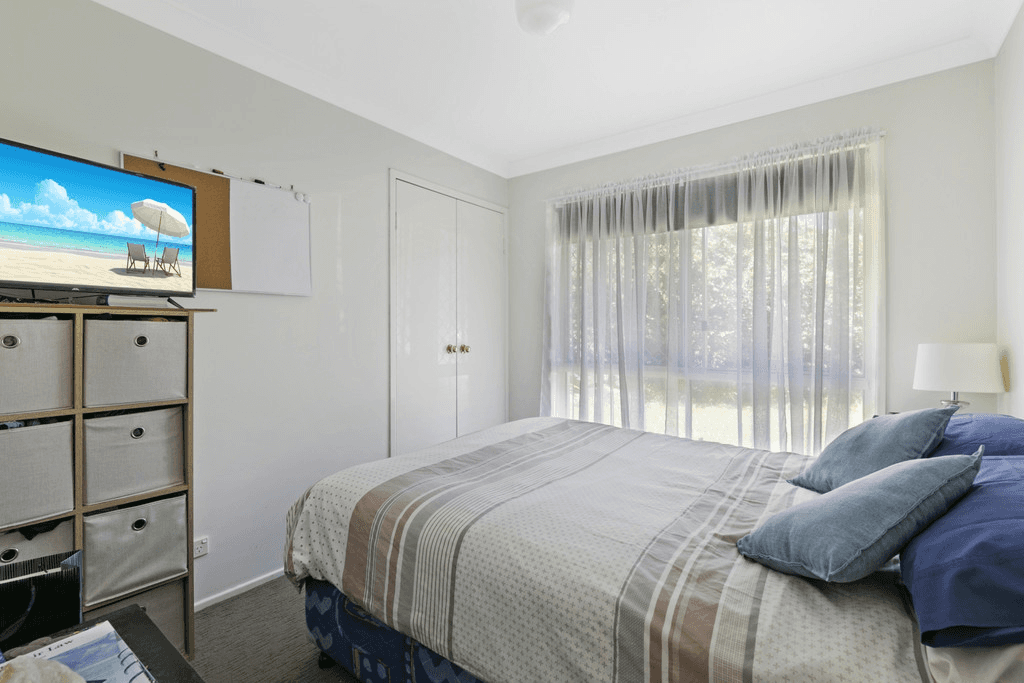 6 Ilminster Crescent, MUDGEERABA, QLD 4213