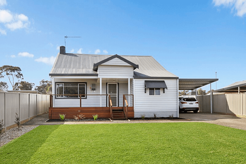 274 Woodward Road, GOLDEN SQUARE, VIC 3555