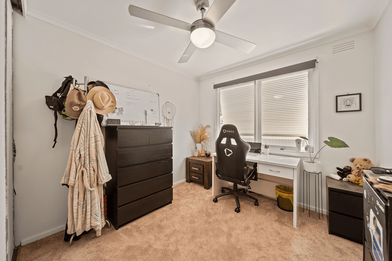 3 Bren Street, KENNINGTON, VIC 3550