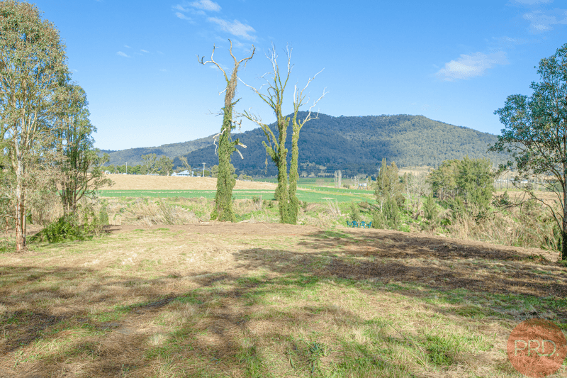 76 Mowbray Lane North, VACY, NSW 2421