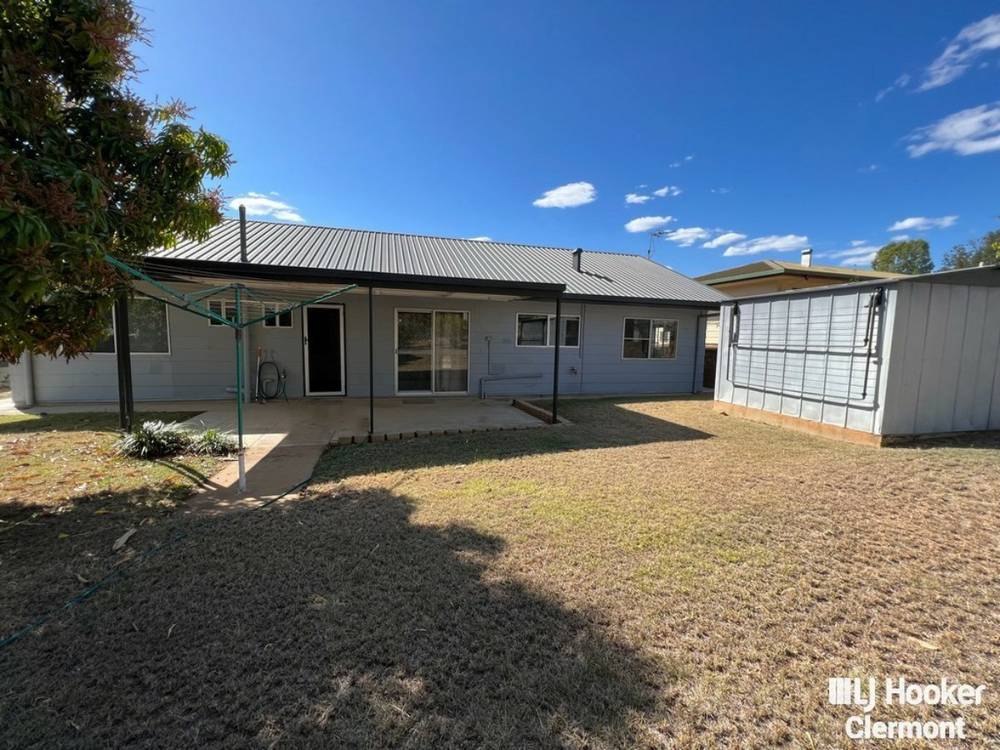 19 Athol Court, CLERMONT, QLD 4721