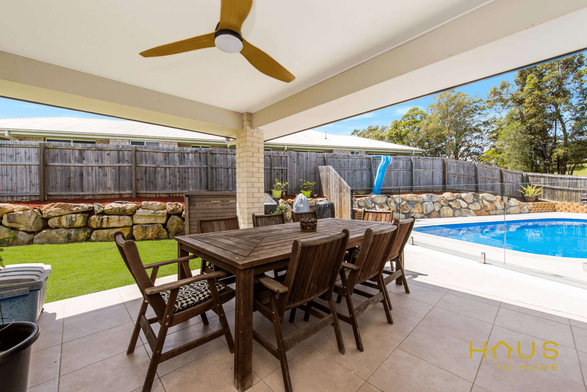 64 Wesley Way, GLENEAGLE, QLD 4285