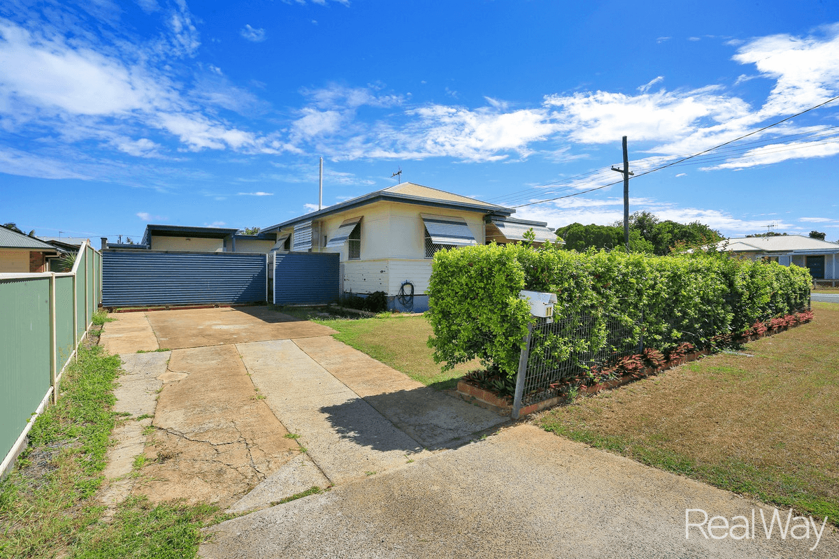 11 Alamein Street, Svensson Heights, QLD 4670