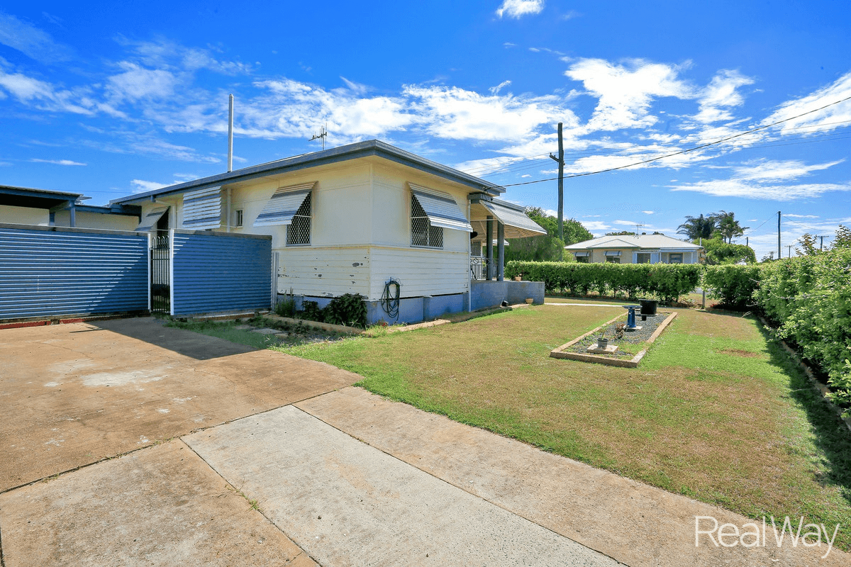 11 Alamein Street, Svensson Heights, QLD 4670