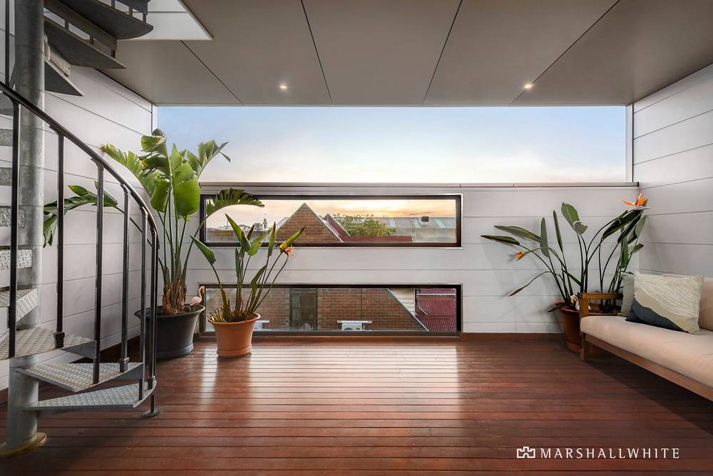 1  Barkly Avenue, Port Melbourne, VIC 3207
