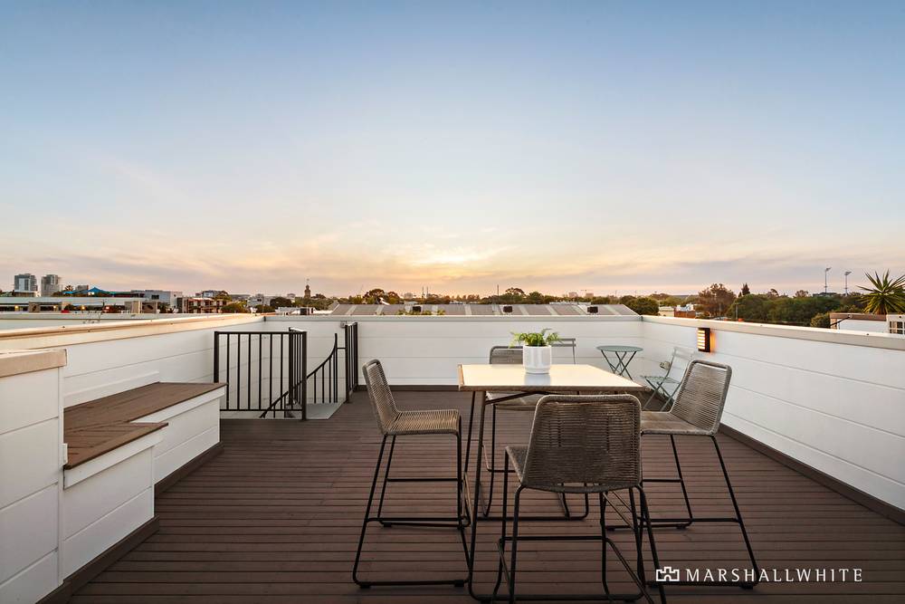 1  Barkly Avenue, Port Melbourne, VIC 3207