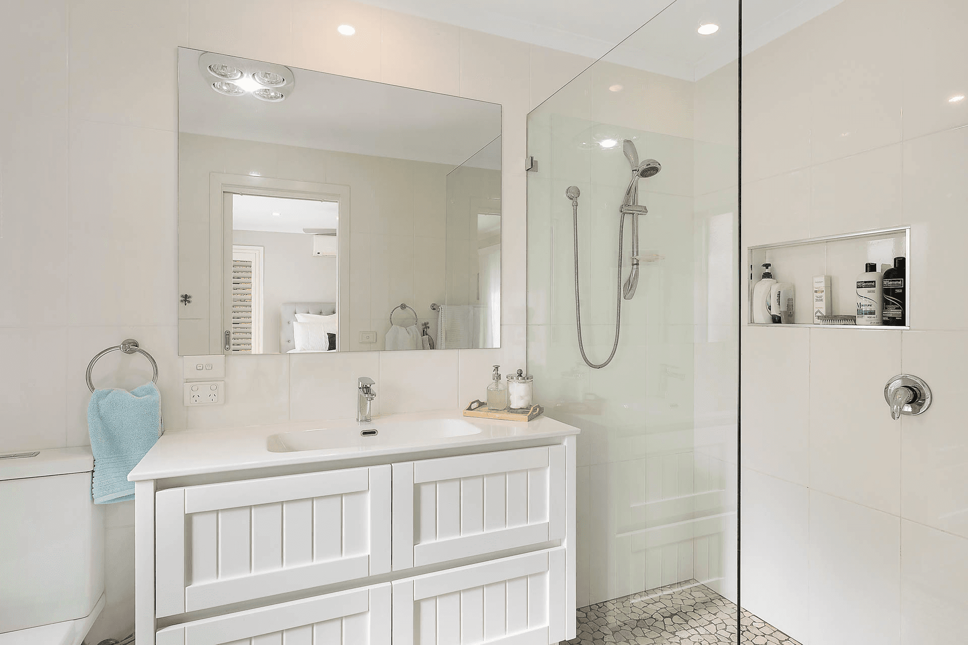 99 Oaklands Road Road, Pambula, NSW 2549