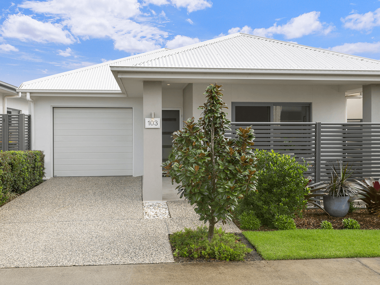 103/7 Halcyon Drive, PIMPAMA, QLD 4209