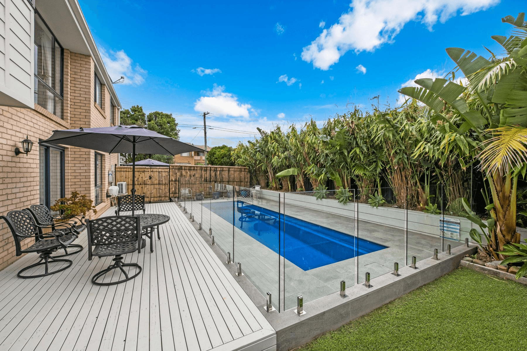 126 Bay Road, Toowoon Bay, NSW 2261