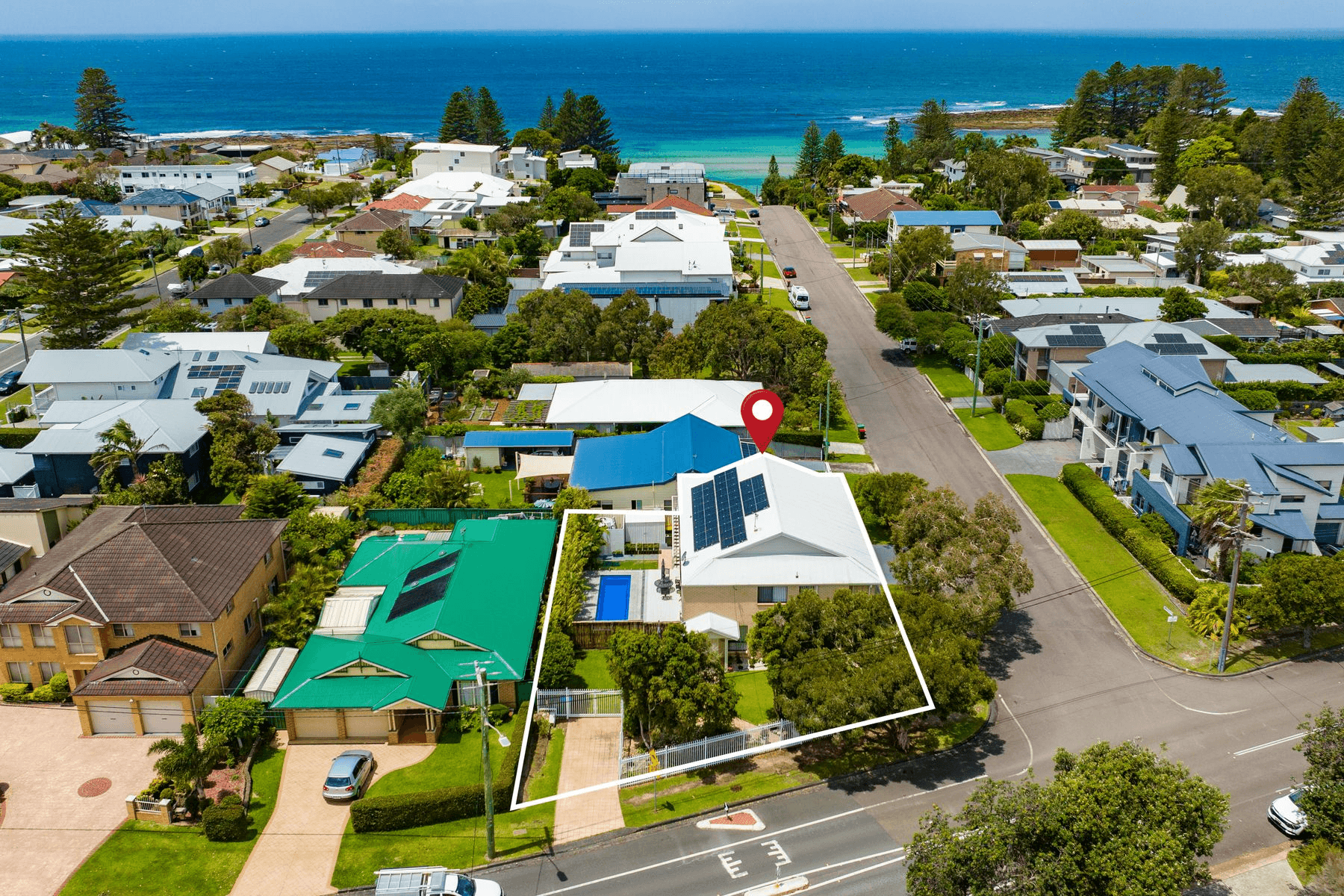 126 Bay Road, Toowoon Bay, NSW 2261