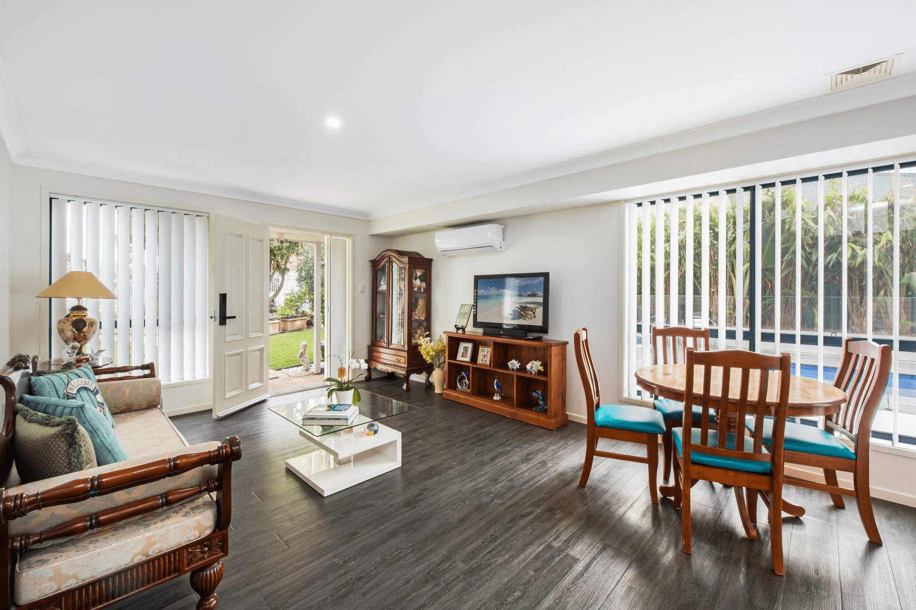 126 Bay Road, Toowoon Bay, NSW 2261