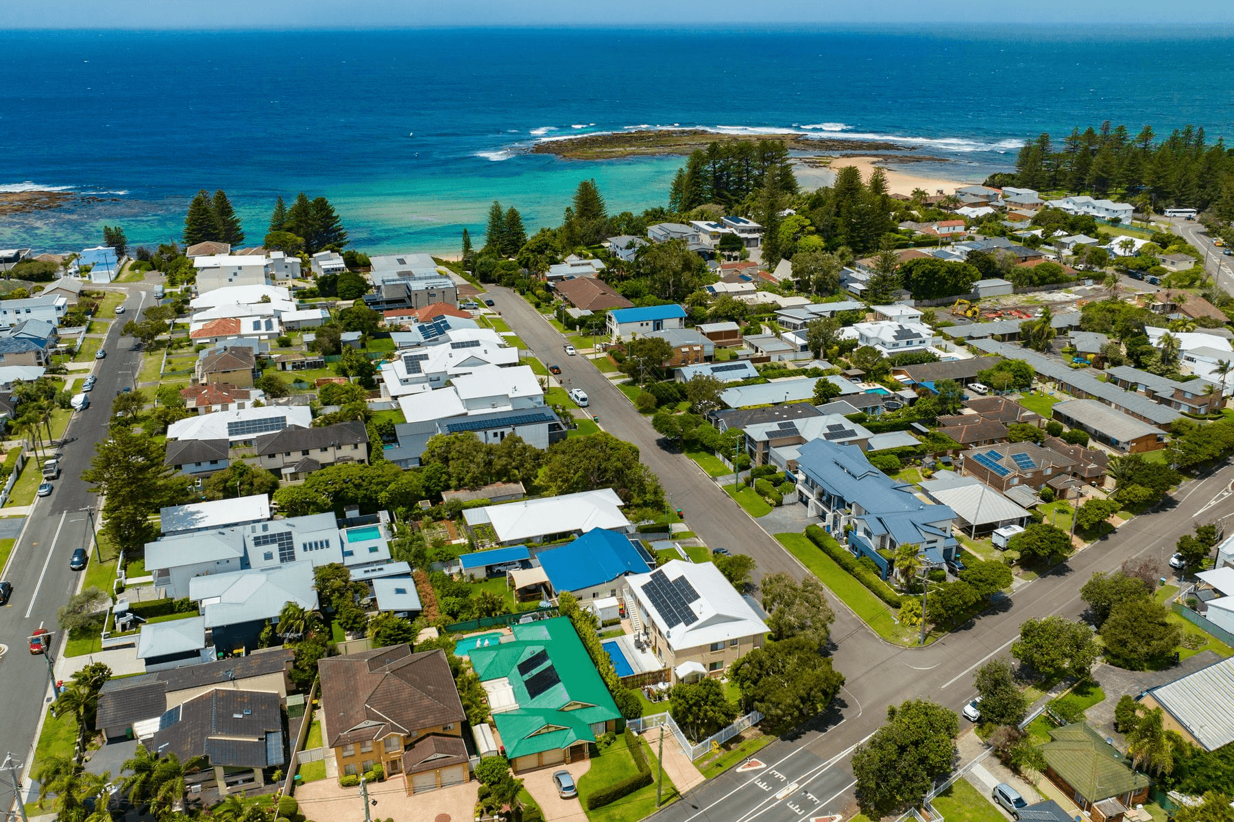 126 Bay Road, Toowoon Bay, NSW 2261