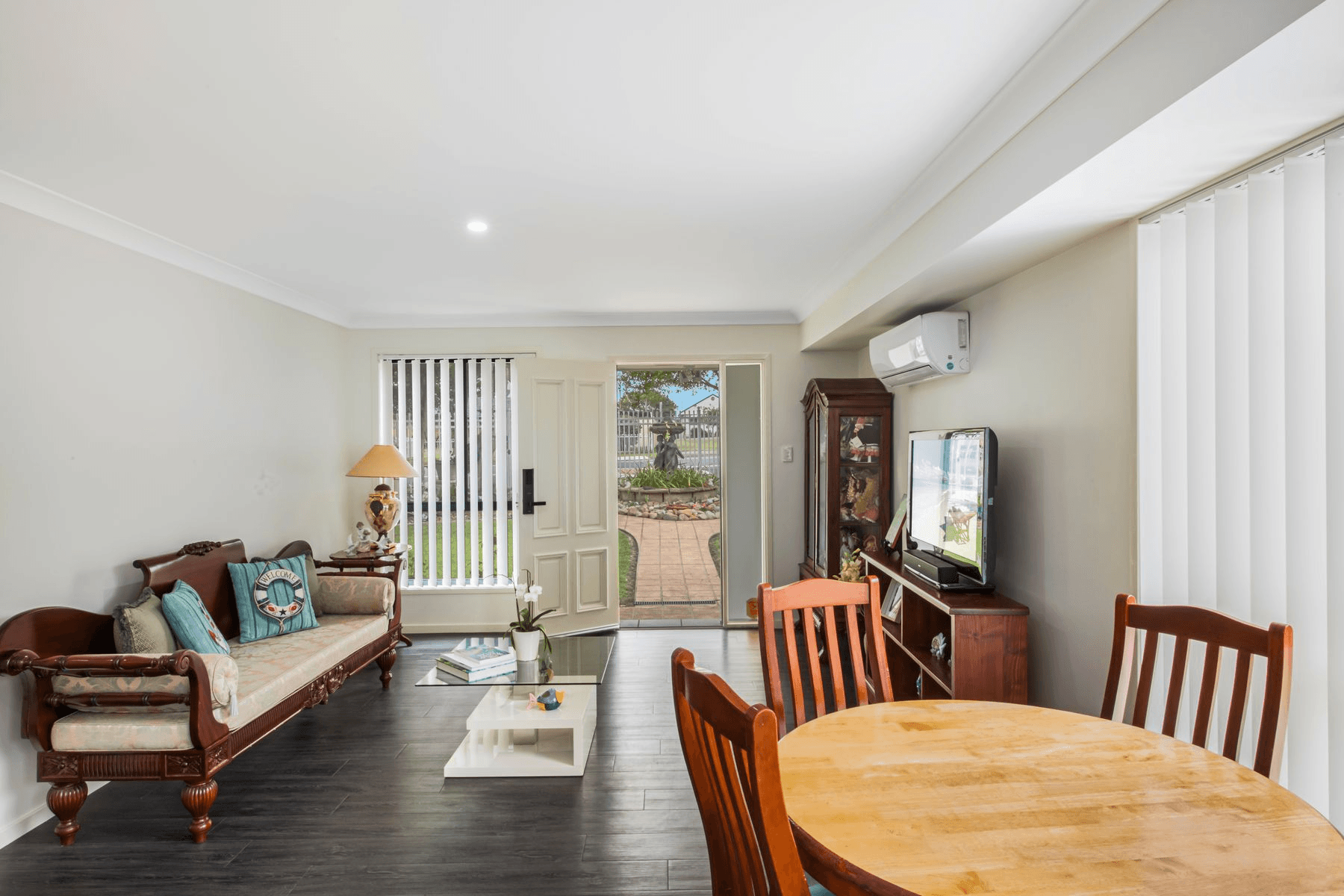 126 Bay Road, Toowoon Bay, NSW 2261