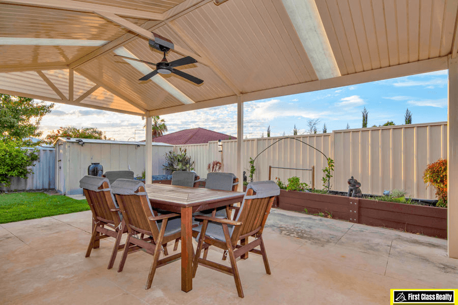 7 Barracuda Rise, WARNBRO, WA 6169