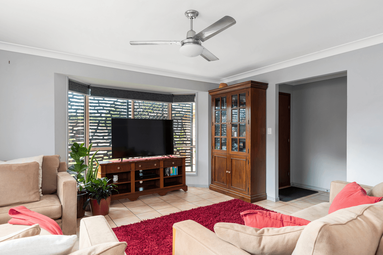 8 Palgold Court, BIRKDALE, QLD 4159