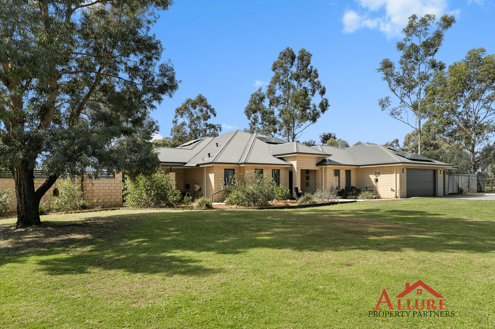 98 Bangap Pl, Oakford, WA 6121