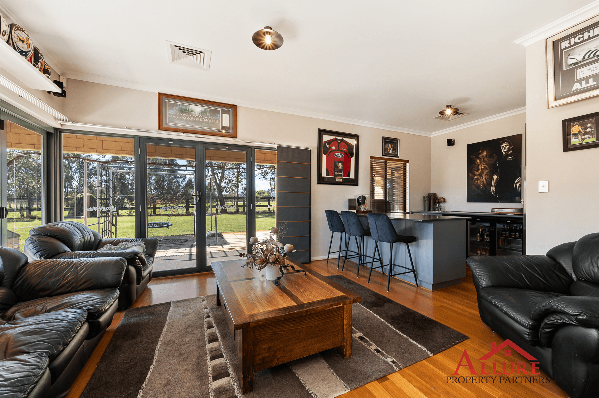 98 Bangap Pl, Oakford, WA 6121