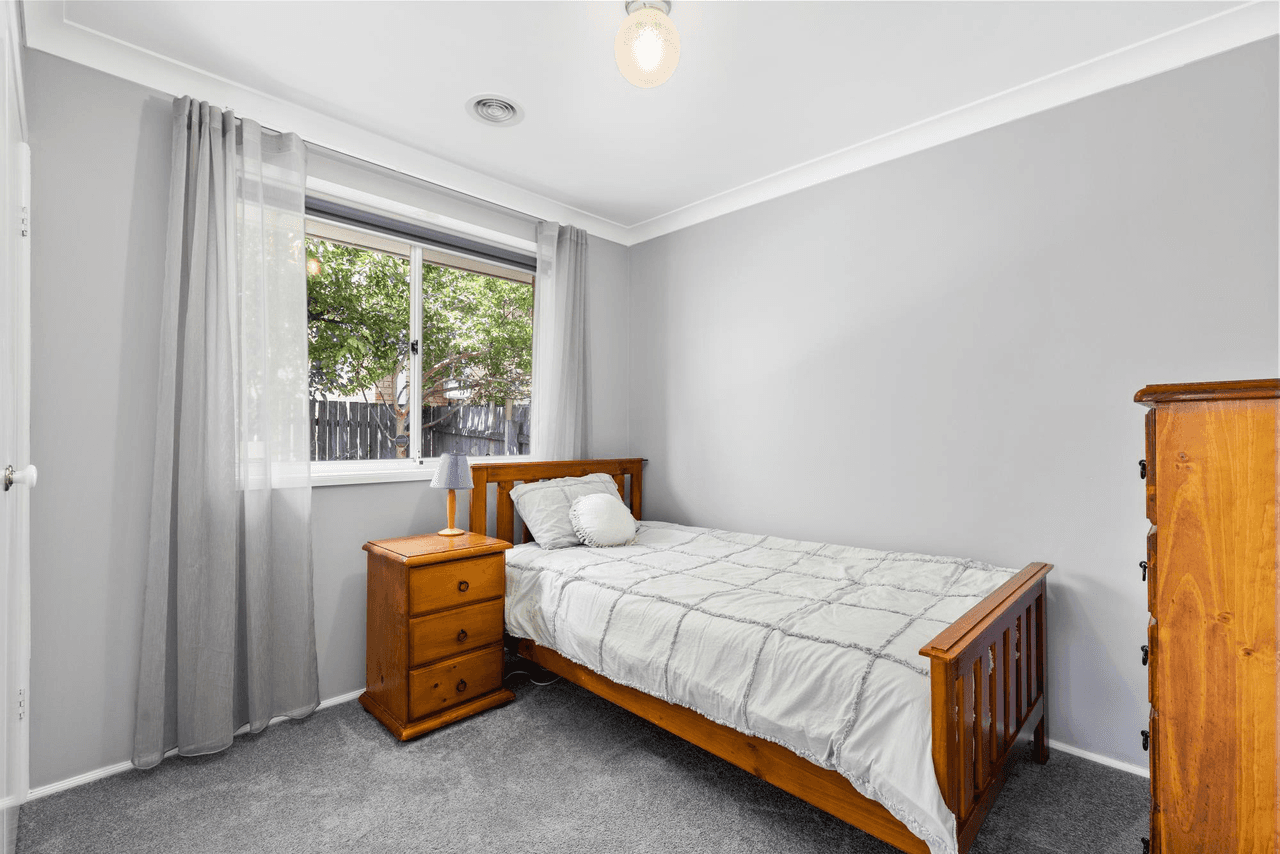 8 Berkeley Street, DUNLOP, ACT 2615
