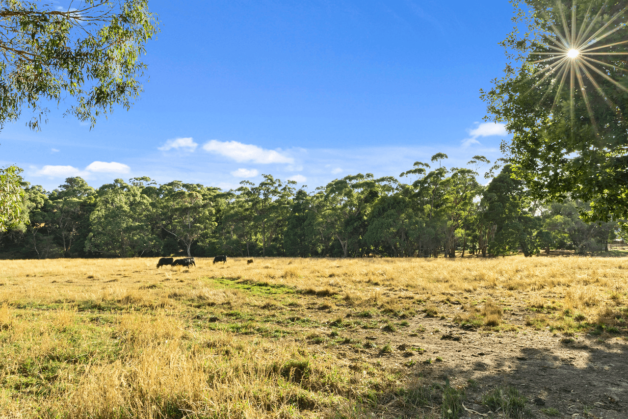 1350 Old Melbourne Road, Gordon, VIC 3345