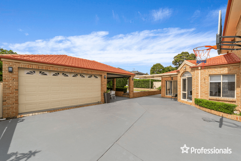 37 Victor Avenue, Picnic Point, NSW 2213