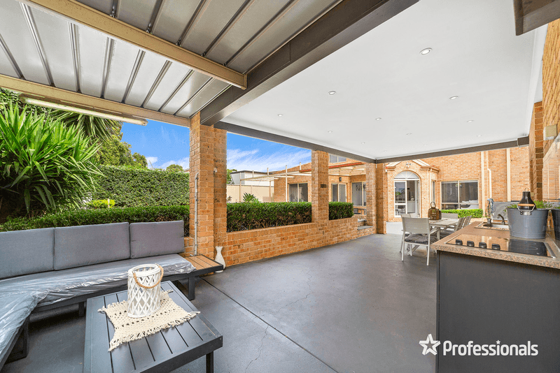 37 Victor Avenue, Picnic Point, NSW 2213