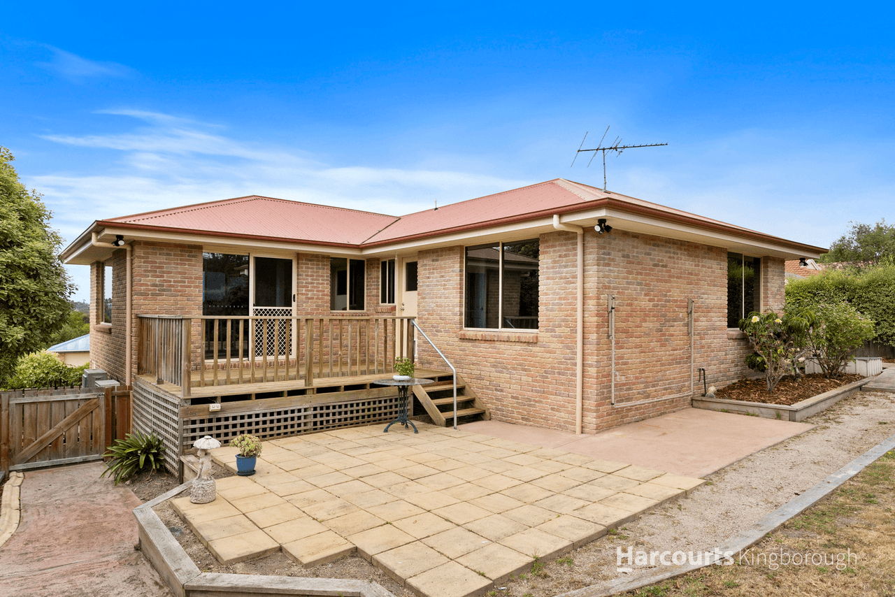 92 Willowbend Road, KINGSTON, TAS 7050