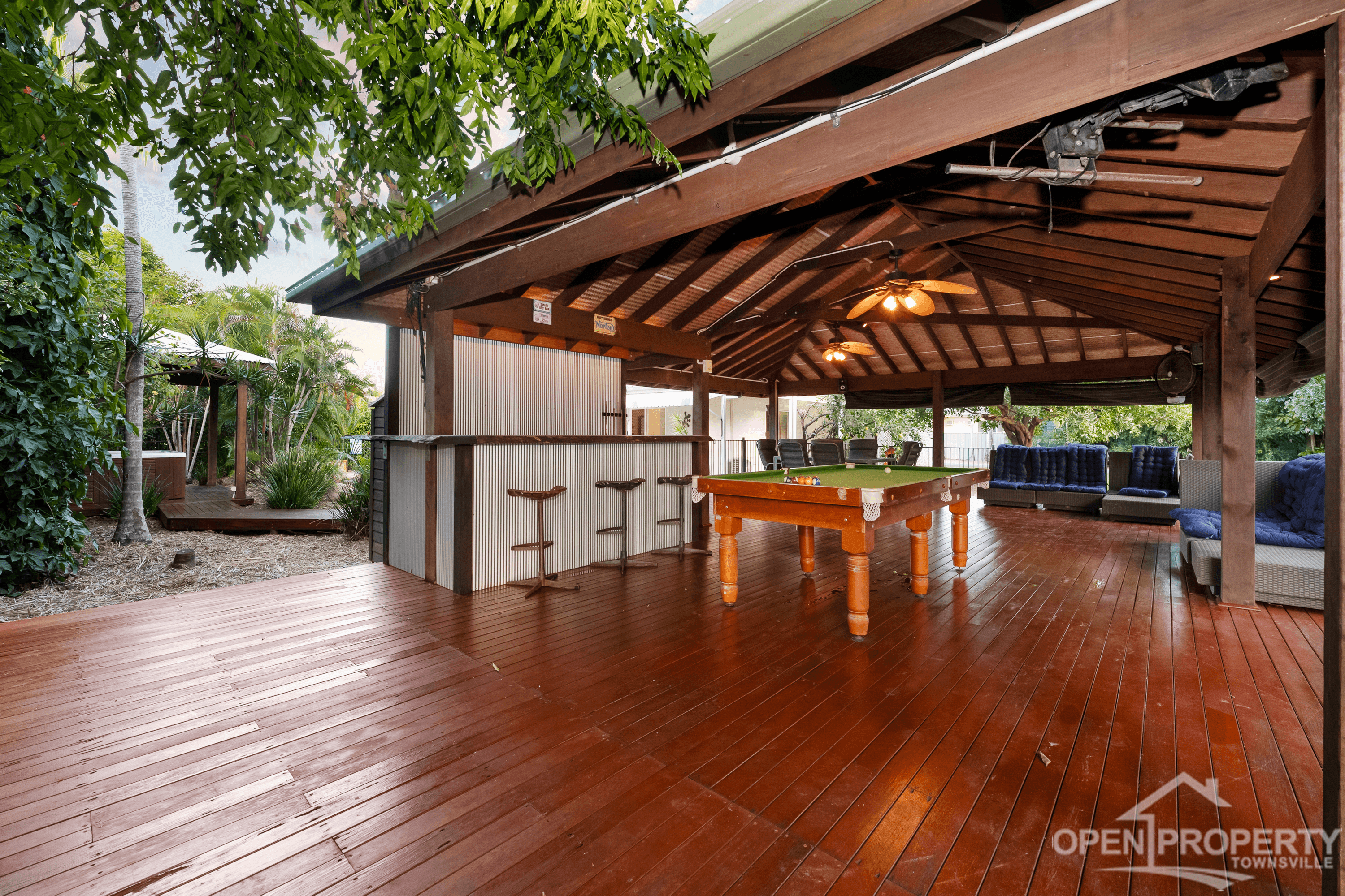 8 Walleroo Ct, Rangewood, QLD 4817