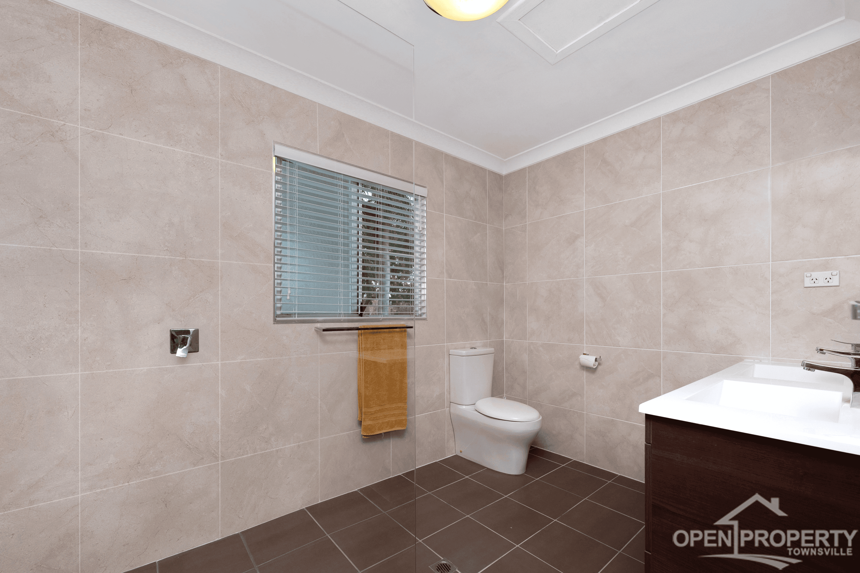 8 Walleroo Ct, Rangewood, QLD 4817
