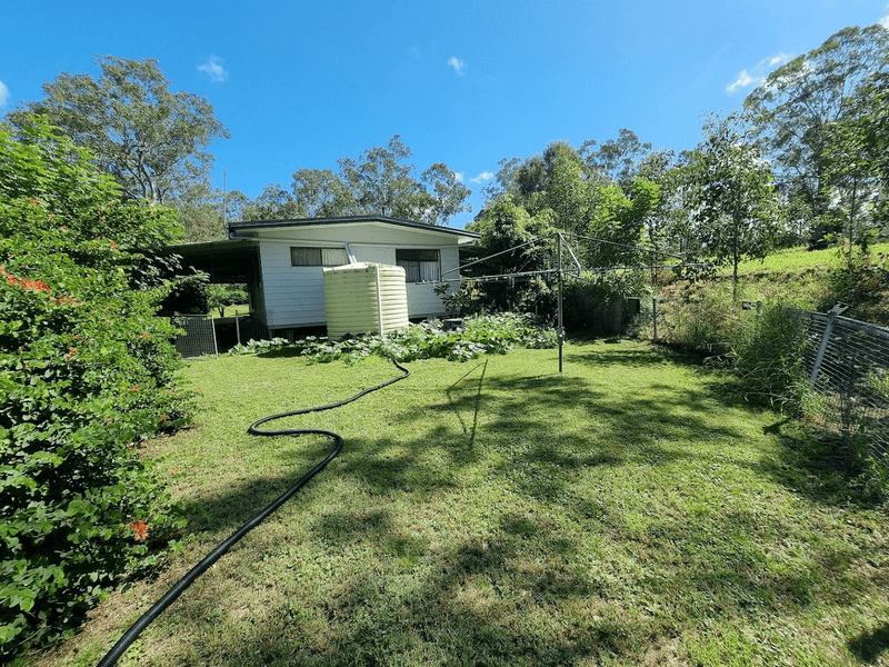 93 Larnook Street, Upper Lockyer, QLD 4352